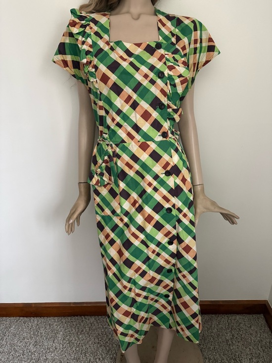 Vintage 1940s Dresses & Skirts - Smashing 1940s Vintage VOLUP Plus Size Cotton Day Dress